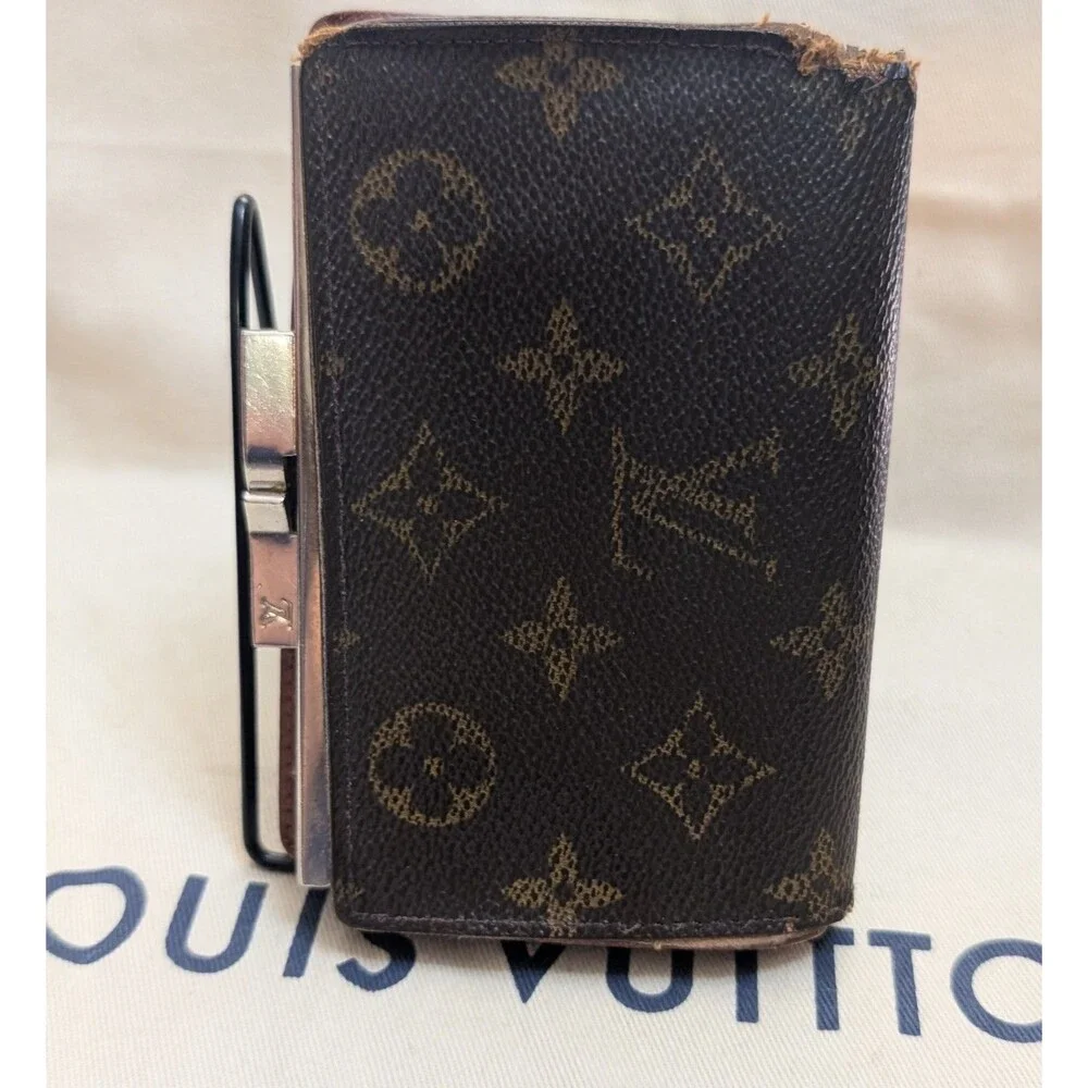 Louis Vuitton Monogram Kiss-Lock Bifold Wallet Vintage Made in USA S01901